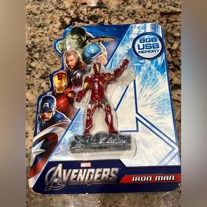 Iron Man 8GB USB